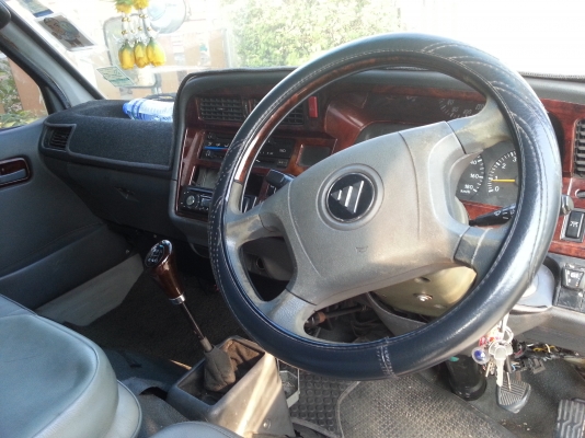 รถตู้พร้อมใช้