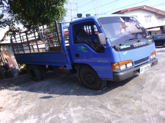 อีซูซุ NKR130 แรง ยาว 4.30 สนใจโทรเลยครับ 0862123975