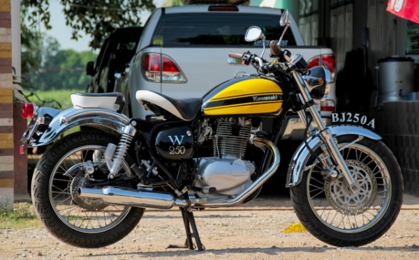 ขายEsterlla 250ปี99อินวอยสรรพสามิตแท้ เครื่องดีไม่รั่วไม่ซึม สีสวยสภาพเก็บงานมาแล้ว ราคา60000ต่อรองได้เสมอครับ