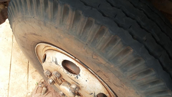 **1,300,000 บ.ต่อรอง**ขาย10ล้อ2เพลาดั้ม HINO FM3M-240HP FM3MNKD M10C-240แรงปี45 เครื่องเดิมเกียร์เดิม แน่น แห้ง แรงดี ไม่เยิ้ม เกียร์ดีไม่หลุดไม่หอน ช่วงล่างเดิม สโลวเดิม คัสซีดี ไม่ปะไม่ดาม กระบะดั้มเนียมสภาพดี พื้นดีข้างดีไม่ผุ ไม่โก่ง หัวเก๋งเดิม ภายใน **1,300,000 บ.ต่อรอง**ขาย10ล้อ2เพลาดั้ม HINO FM3M-240HP FM3MNKD M10C-240แรงปี45 เครื่องเดิมเกียร์เดิม แน่น แห้ง แรงดี ไม่เยิ้ม เกียร์ดีไม่หลุดไม่หอน ช่วงล่างเดิม สโลวเดิม คัสซีดี ไม่ปะไม่ดาม กระบะดั้มเนียมสภาพดี พื้นดีข้างดีไม่ผุ ไม่โก่ง หัวเก๋งเดิม ภายใน