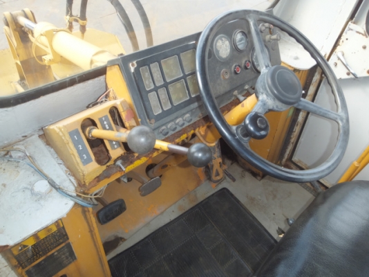 รถตักยอดนิยม  KOMATSU 510 เก่าญี่ปุ่นแท้ๆ