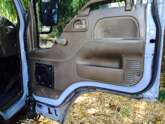 ขายNpr120ยาว5เมตร/แอร์เย็น ขายNpr120ยาว5เมตร/แอร์เย็น