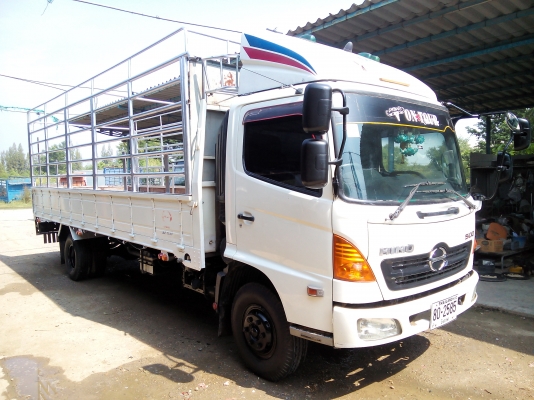 6 ล้อกลาง *Euro.3* HINO *ซีรีย์500* FC9J 175 แรงม้า *คอมมอนเรว* ยาว 6.50 ม. * รถสวยเดิม+สวยจริง * รถห้างแท้ * มีเล่มพร้อม * 6 ล้อกลาง *Euro.3* HINO *ซีรีย์500* FC9J 175 แรงม้า *คอมมอนเรว* ยาว 6.50 ม. * รถสวยเดิม+สวยจริง * รถห้างแท้ * มีเล่มพร้อม *
