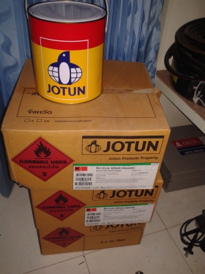 สีทาถนน