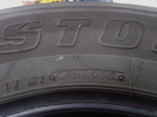 ยาง BRIDGESTONE 245/70/16 ปี 12 ยาง BRIDGESTONE 245/70/16 ปี 12