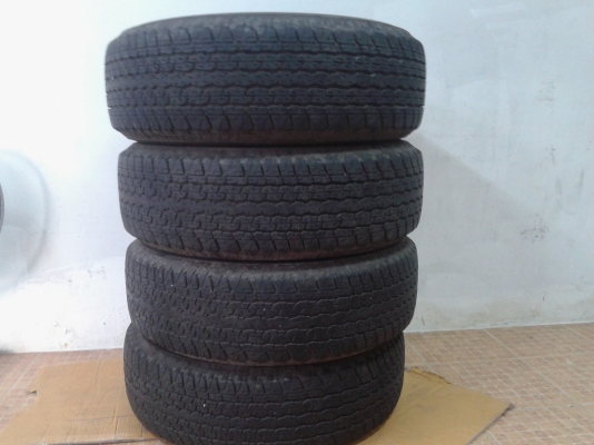 ยาง BRIDGESTONE 245/70/16 ปี 12
