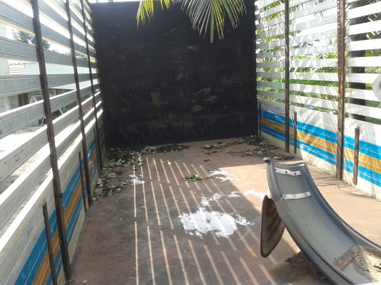 กระบะอลูมิเนียม สวย ๆ ครับ ยาว 5.50 ม กระบะอลูมิเนียม สวย ๆ ครับ ยาว 5.50 ม