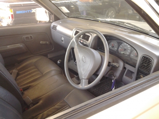 ขายถูกรถ nissan frrontier