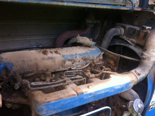 รถไถFORD 6600 เครื่องT3 สภาพดี พร้อมใช้ มีจาน3 จาน7..ไม่มีดันหน้า...