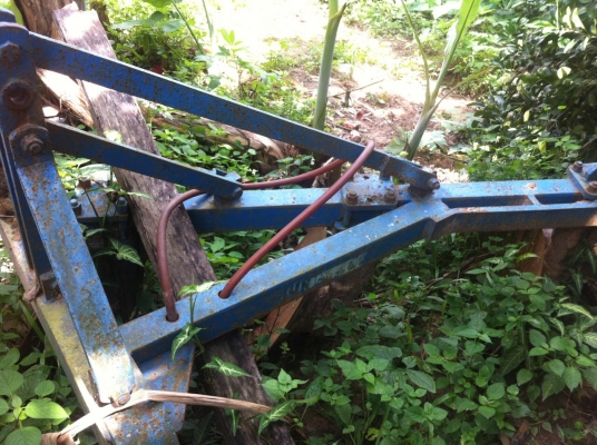 รถไถFORD 6600 เครื่องT3 สภาพดี พร้อมใช้ มีจาน3 จาน7..ไม่มีดันหน้า...