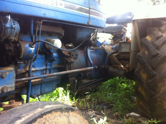 รถไถFORD 6600 เครื่องT3 สภาพดี พร้อมใช้ มีจาน3 จาน7..ไม่มีดันหน้า...