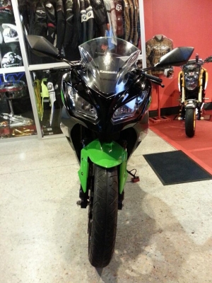 New!!--kawasaki ninja250 ปี2013 เลขไมล์ 14,xxx รถพร้อมใช้เอกสารครบ รถมือเดียว!!
