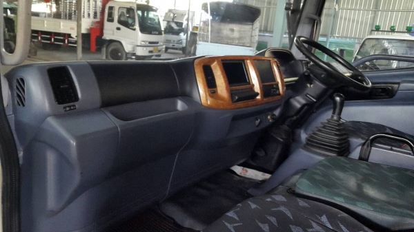 ขาย 6 ล้อ ฮีโน่ เมก้า เครน 3.5 ตัน 175 แรง 6.5 ม. รวมเครน ปี 2006 เครน 4 ปลอก 3 ชัก เครนยูนิค ท้องวี สภาพดี เครื่องแน่น คัสซีสวย พร้อมใช้งาน สนใจติดต่อได้ที่ 081-9425443 ขาย 6 ล้อ ฮีโน่ เมก้า เครน 3.5 ตัน 175 แรง 6.5 ม. รวมเครน ปี 2006 เครน 4 ปลอก 3 ชัก เครนยูนิค ท้องวี สภาพดี เครื่องแน่น คัสซีสวย พร้อมใช้งาน สนใจติดต่อได้ที่ 081-9425443