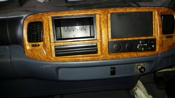 ขาย 6 ล้อ ฮีโน่ เมก้า เครน 3.5 ตัน 175 แรง 6.5 ม. รวมเครน ปี 2006 เครน 4 ปลอก 3 ชัก เครนยูนิค ท้องวี สภาพดี เครื่องแน่น คัสซีสวย พร้อมใช้งาน สนใจติดต่อได้ที่ 081-9425443 ขาย 6 ล้อ ฮีโน่ เมก้า เครน 3.5 ตัน 175 แรง 6.5 ม. รวมเครน ปี 2006 เครน 4 ปลอก 3 ชัก เครนยูนิค ท้องวี สภาพดี เครื่องแน่น คัสซีสวย พร้อมใช้งาน สนใจติดต่อได้ที่ 081-9425443