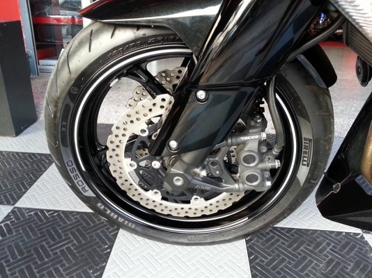 New!!--Kawasaki z1000 ปี 2012 รถสวยกริ๊บ วิ่ง 6,xxx !!! สีเดิมทั้งคัน ไม่ล้มไม่ช