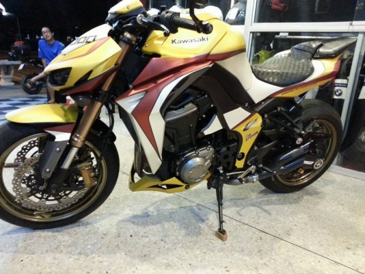 New!!--kawasaki z1000 ปี 2014 ทบ. ไม่ล้มไม่ชน สวยกริ๊บ Limited สีเดียวในไทย!!!