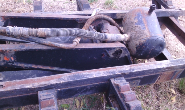 คัสซีพร้อมกระบอกดัมพ์