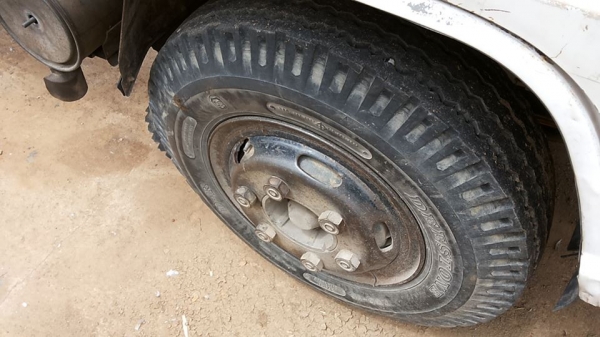 **325,000 บ.ต่อรอง**<<ถูกๆจัดให้ ร่วมสู้ด้วยกัน พี่น้องครับ !!>>ขาย 6ล้อ 115 ตัวแรก ISUZU 7xxxx วางเครื่อง/เกียร์ 4HF1-120ฝาขาว(ใบคุม) เครื่องแห้งๆแน่นๆ แรงดี เกียร์ดีไม่มีหลุด วางหัวNPR ประกอบ เกียร์สั้น ช่วงล่าง6น็อต หน้า-หลัง คัสซีสวยไม่มีบ **325,000 บ.ต่อรอง**<<ถูกๆจัดให้ ร่วมสู้ด้วยกัน พี่น้องครับ !!>>ขาย 6ล้อ 115 ตัวแรก ISUZU 7xxxx วางเครื่อง/เกียร์ 4HF1-120ฝาขาว(ใบคุม) เครื่องแห้งๆแน่นๆ แรงดี เกียร์ดีไม่มีหลุด วางหัวNPR ประกอบ เกียร์สั้น ช่วงล่าง6น็อต หน้า-หลัง คัสซีสวยไม่มีบ