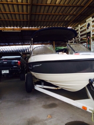 เรือไบรไลน์เนอร์ 20F เครื่องเมอคิวลี่ 5000 เรือสวยจัด สภาพ 90