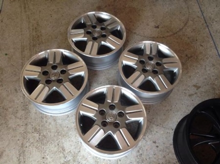 เเม็กเดิม vigo. ขอบ15 5รู114