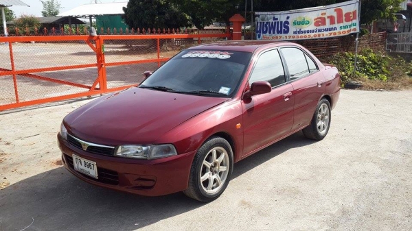 ขาย Mitsubishi lancer ท้ายเบนซ์ สีแดงสวย เกียร์ออโต้ ราคา 88,000 บ. +++++ ขาย Mitsubishi lancer ท้ายเบนซ์ สีแดงสวย เกียร์ออโต้ ราคา 88,000 บ. +++++