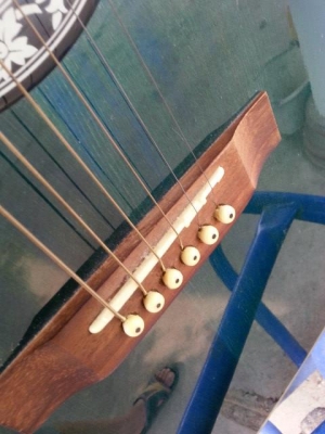 กีต้าร์ โปร่งไฟฟ้า Barclay