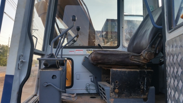 ขายรถขุดpc120-3สวยๆ