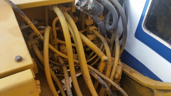 ขายรถขุดpc120-3สวยๆ