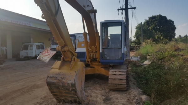 ขายรถขุดpc120-3สวยๆ