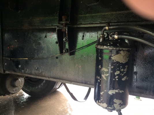 พื้นเรียบ10ล้อ ยาว 6 ม.จะยกลงจาก ISUZU 240 แรง..สภาพดี เหล็กหนา..