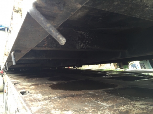 พื้นเรียบ10ล้อ ยาว 6 ม.จะยกลงจาก ISUZU 240 แรง..สภาพดี เหล็กหนา..