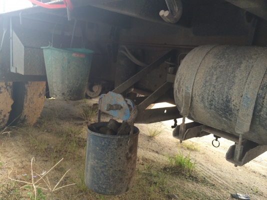 (ขายหัว-คัสซี)10ล้อ2เพลา240แรง เกียร์ฟุลเลอร์ISUZU FXZ23NFY-3900669 เครื่องเดิม เกียร์เดิม เบรคเดิม..เล่มพร้อม