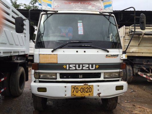 (ขายหัว-คัสซี)10ล้อ2เพลา240แรง เกียร์ฟุลเลอร์ISUZU FXZ23NFY-3900669 เครื่องเดิม เกียร์เดิม เบรคเดิม..เล่มพร้อม