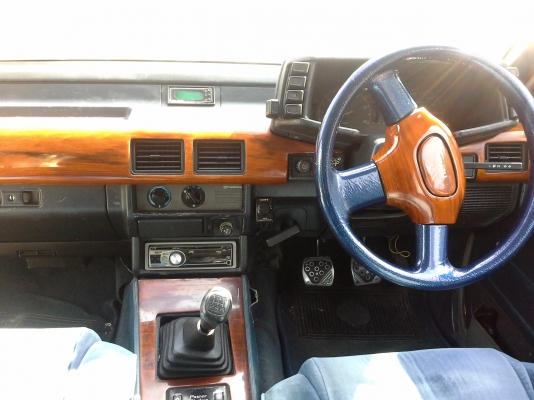 ISUZU TFR มังกรทอง STATION WAGON VAN 2.5 MT ปี 1990 ISUZU TFR มังกรทอง STATION WAGON VAN 2.5 MT ปี 1990