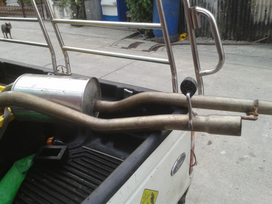 ขายท่อวีโก้ สภาพสวย 1500 บาทครับ