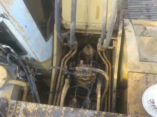 ขายรถแบคโฮ รุ่น SAMSUNG 210