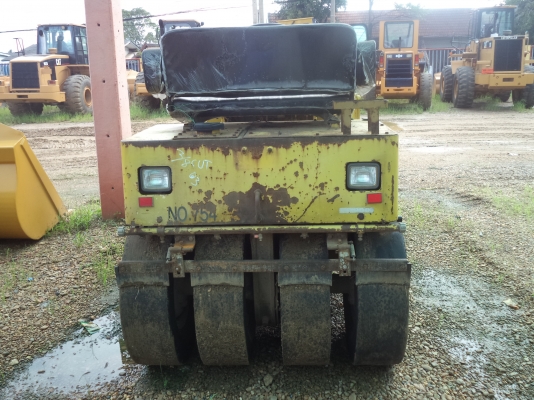 ขายรถบด  SAKAI  TW 500  ละอองดาวแทรคเตอร์