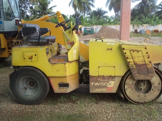 ขายรถบด  SAKAI  TW 500  ละอองดาวแทรคเตอร์