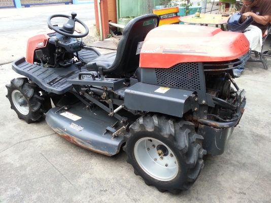 ขายรถตัดหญ้า Canycom CMX222 ขายรถตัดหญ้า Canycom CMX222