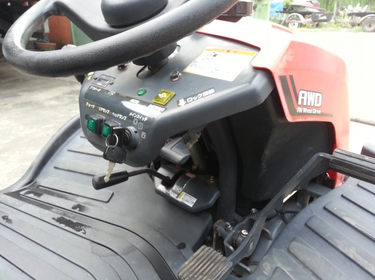 ขายรถตัดหญ้า Canycom CMX222 ขายรถตัดหญ้า Canycom CMX222