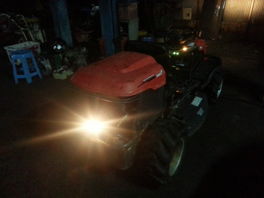 ขายรถตัดหญ้า Canycom CMX222 ขายรถตัดหญ้า Canycom CMX222