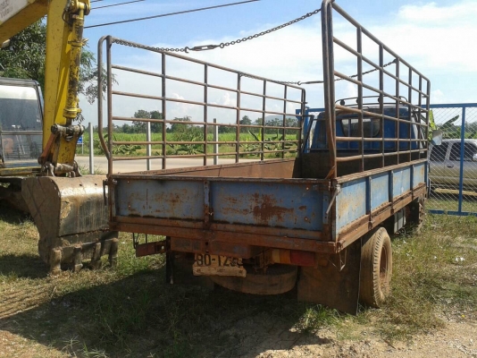 ขาย 6 ล้อ ISUZU 85 แรง กระบะยาว 4.30 เมตร เครื่องดนตรี คัสซีสวย ทะเบียนพร้อม ราคาต่อรองได้