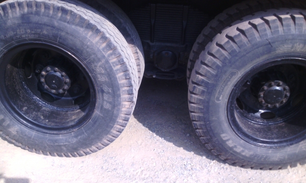 ขาย 10 ล้อ KT 725 เครื่อง EM100 240 แรงม้า 2 เพลา ไม่ดัมพ์