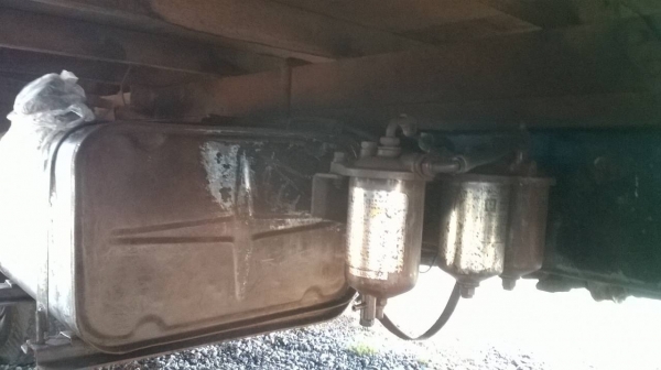 ขาย 6 ล้อ JCM ตู้แห้ง 3 บาน ยาว 5.50 เมตร คัสซีสวยมาก เครื่อง 6BB1 145 แรงม้า ยางเต็ม ทะเบียนพร้อมโอน ราคาต่อรองได้