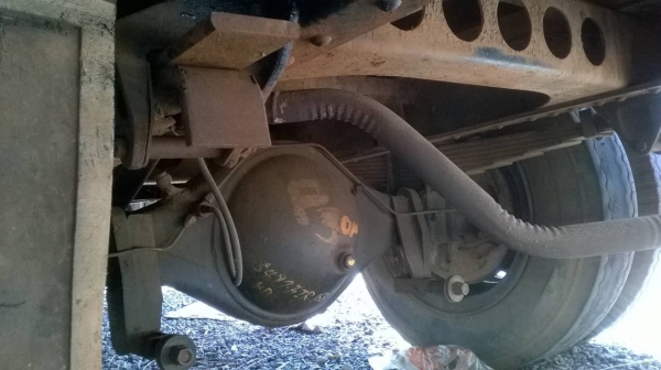 ขาย 6 ล้อ JCM ตู้แห้ง 3 บาน ยาว 5.50 เมตร คัสซีสวยมาก เครื่อง 6BB1 145 แรงม้า ยางเต็ม ทะเบียนพร้อมโอน ราคาต่อรองได้