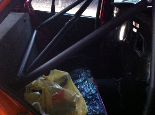 ขาย Bmw e30 J โบ ออโต้ครับ ขาย Bmw e30 J โบ ออโต้ครับ