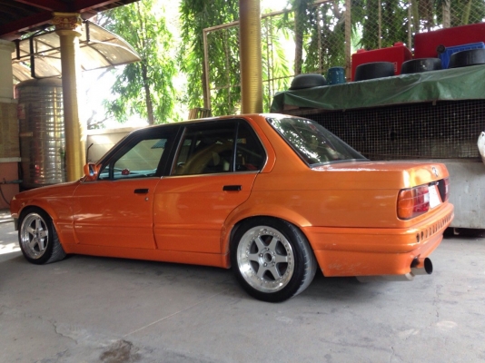 ขาย Bmw e30 J โบ ออโต้ครับ ขาย Bmw e30 J โบ ออโต้ครับ