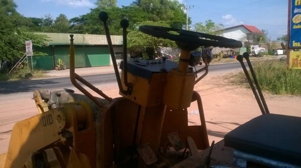 ขายรถตักล้อยาง TCM ขนาดกลาง เอวอ่อน เครื่องดี ปั้มดี สภาพร้อมใช้งาน ราคาต่อรองได้