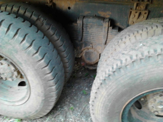 ขายด่วนรถสิบล้อไอ้หลงดั้มTDชีเลียน0211เครื่องเดิมเกียร์เดิมเบรดโหญ่ ขายด่วนรถสิบล้อไอ้หลงดั้มTDชีเลียน0211เครื่องเดิมเกียร์เดิมเบรดโหญ่