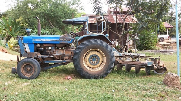 **360,000 บ.ต่อรอง**ขายรถไถ1เพลา FORD 6600 T3 ผสม เครื่องT3D5NN6015J มีเทอโบ ไอดีกลมใหญ่ เกียร์D2NN7006F ท้ายD2NN4024C เครื่องแน่นๆ แห้งๆ แรงดี สุดๆ เกียร์ดีไม่หลุด ท้ายดีไม่แตก แปลงผสม6610 ใหญ่ๆ ระบบไฮฯใช้งานปกติ ยกหางดี เร็ว ทำงานดี แรง คล่องตัว ยางดี4เ **360,000 บ.ต่อรอง**ขายรถไถ1เพลา FORD 6600 T3 ผสม เครื่องT3D5NN6015J มีเทอโบ ไอดีกลมใหญ่ เกียร์D2NN7006F ท้ายD2NN4024C เครื่องแน่นๆ แห้งๆ แรงดี สุดๆ เกียร์ดีไม่หลุด ท้ายดีไม่แตก แปลงผสม6610 ใหญ่ๆ ระบบไฮฯใช้งานปกติ ยกหางดี เร็ว ทำงานดี แรง คล่องตัว ยางดี4เ